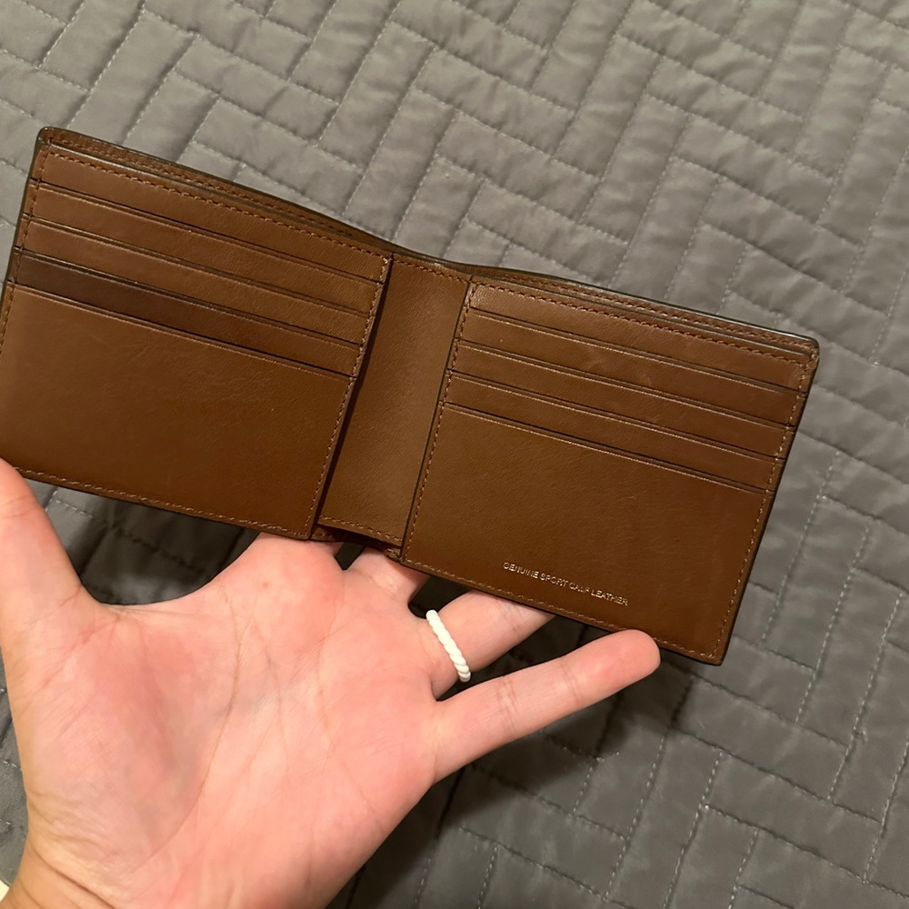 Coach wallet - Picture 2 of 4